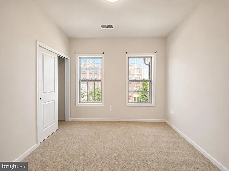 23480 Logans Ridge Ter — Photo 22