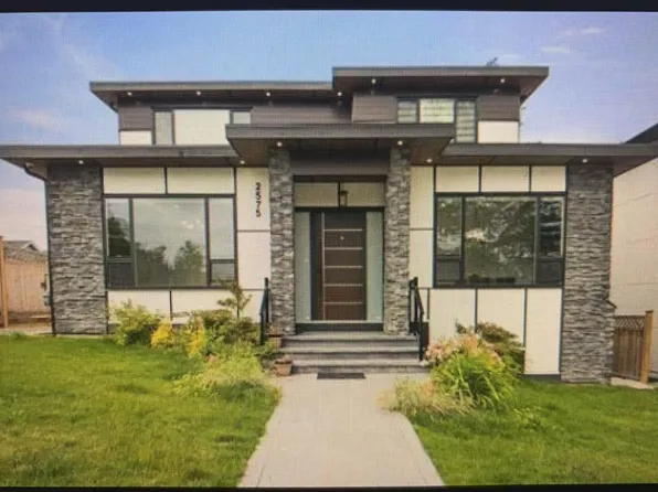 2575 166th St Basement 1/2, Surrey, BC V3Z 9W9