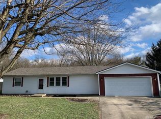 100 Tillie Ln, New Carlisle, OH 45344