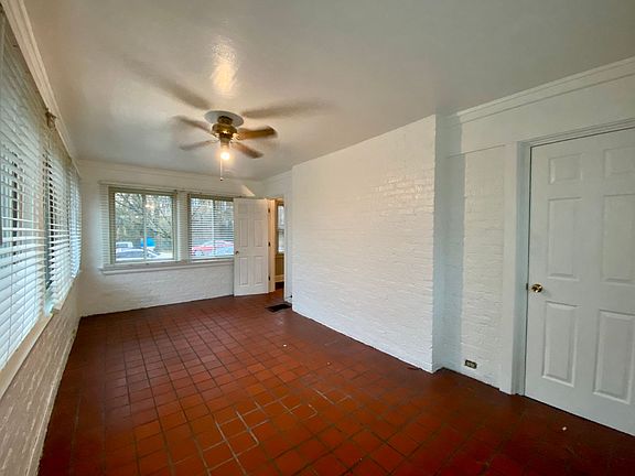 5th image of 3954 Ledgewood Dr