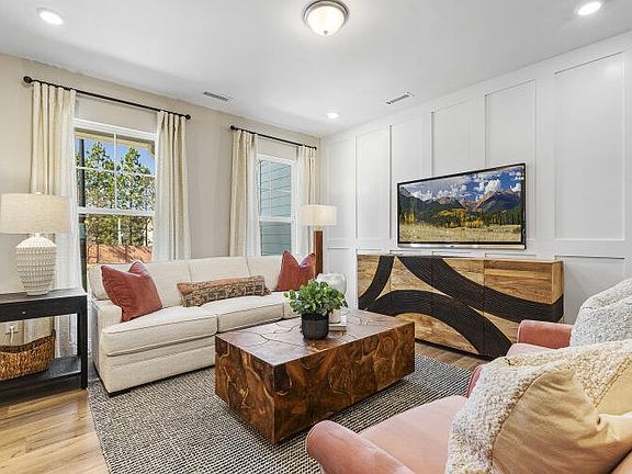 These photos are representative of this floor plan, but all options may not be available in every co