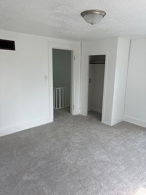 1st image of 736 N Ottawa Ave