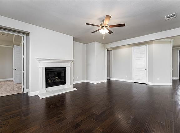 5th image of 299 Auburn Hills Dr