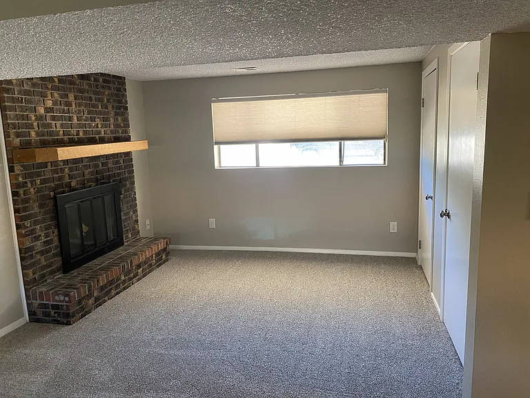 7533 W Quarto Ave — Photo 11