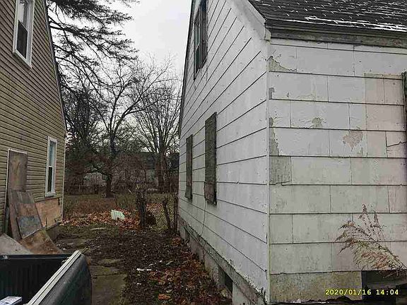 15855 Chatham