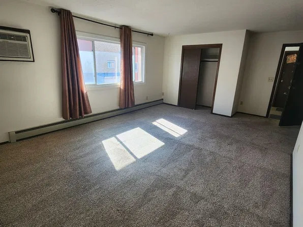 1508 1st Ave NW, 1508 1st Ave NW APT 2, Mandan, ND 58554
