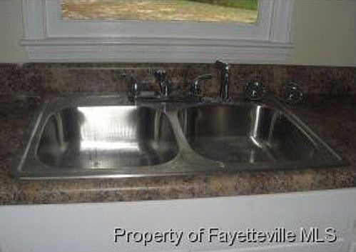 4th image of 1923 Corrinna St