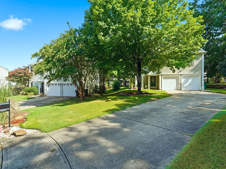 11804 Golspie Ct — Photo 4