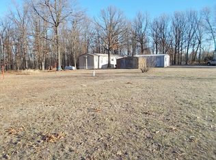 7 Rocksdale Rd, Buffalo, MO 65622