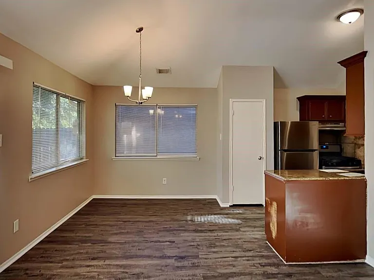 4930 Vancouver Blvd — Photo 5