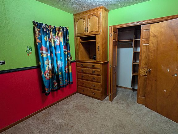 5th image of 103 Birch St