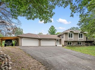 26407 E Timberhill Rd, Zimmerman, MN 55398