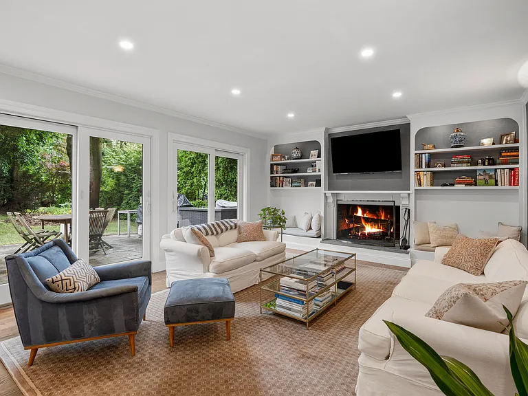 341 Orienta Ave — Photo 16