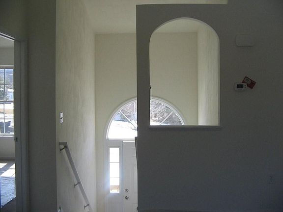3rd image of 1277 Emerald Crest Dr