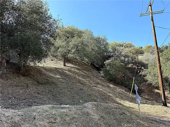 0 Highcliff Trl #143, Tujunga, CA 91042
