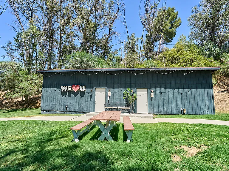 31601 Pitsch Canyon Rd — Photo 14