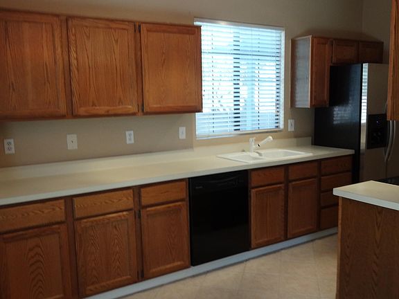 3rd image of 2650 W Camino De La Joya