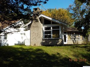 53 Lockwood Rd, Hudson, NY 12534