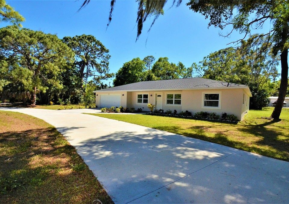 1st image of 2215 33rd Avenue Dr W