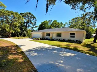 2215 33rd Avenue Dr W, Bradenton, FL 34205