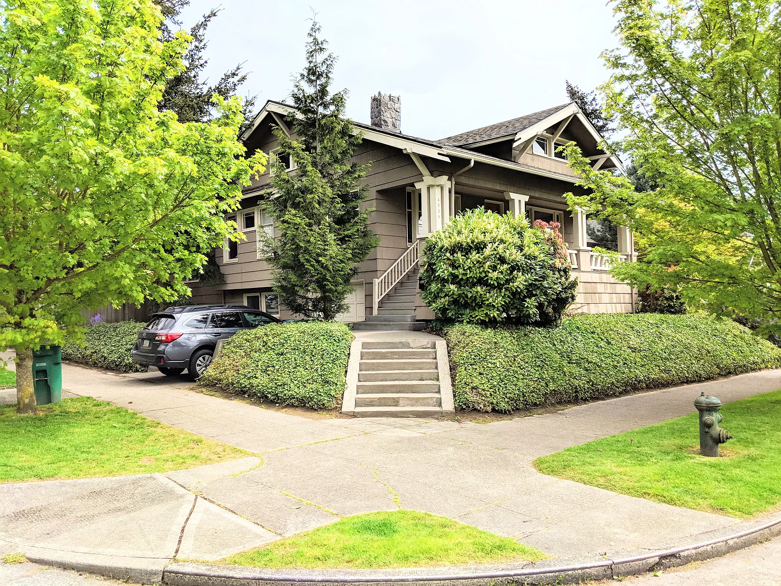 Bagley Ave N, Seattle — Photo 1