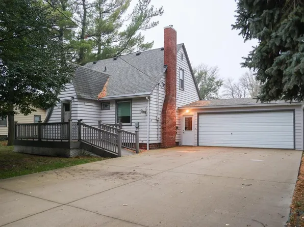 105 S Waterman St, Sutherland, IA 51058