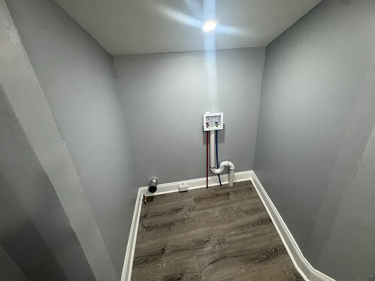 608 Sycamore St — Photo 17