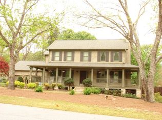 4276 Wayfield Dr, Norcross, GA 30092