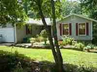 230 Sundown Dr, Pickens, SC 29671