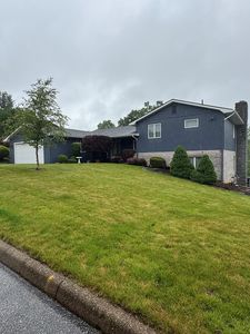 10 FIELDCREST DRIVE, Wheeling, WV, 26003