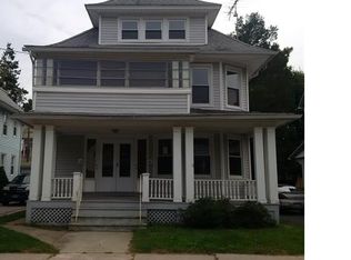 68 Livingston Pl, Bridgeport, CT 06610