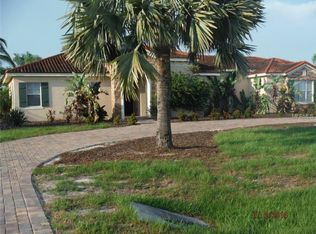 5119 Lake Toscana Dr, Wimauma, FL 33598