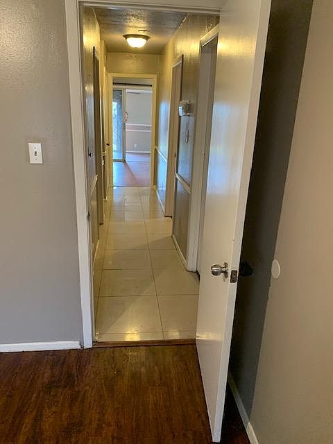 1st image of 10119 Willfield Dr