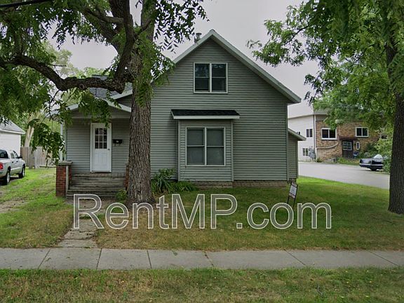 2nd image of 1017 E Broadway St #B