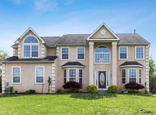 716 Dartmoor Ct, Williamstown, NJ 08094