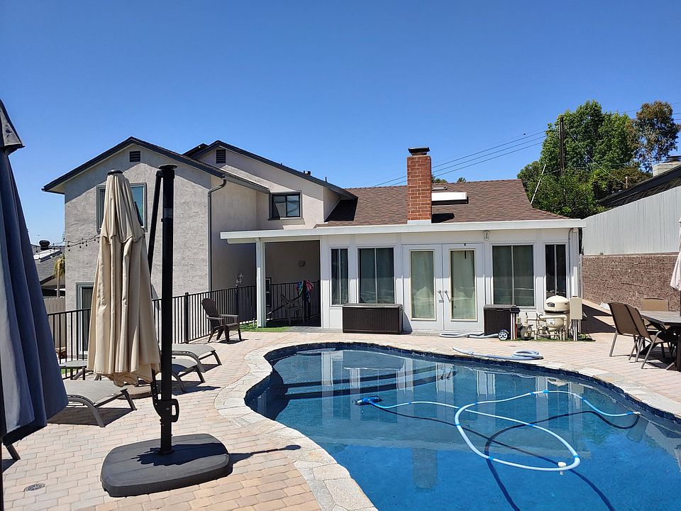 1st image of 6927 Coleshill Dr