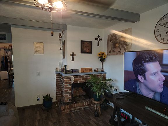 5th image of 629 Greendale Dr