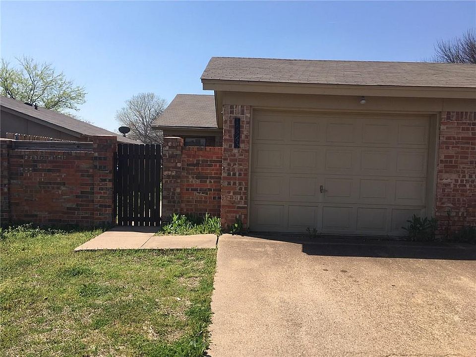 1st image of 10265 Aurora Dr
