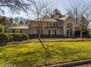 1011 Country Club Dr, Greensboro, NC 27408