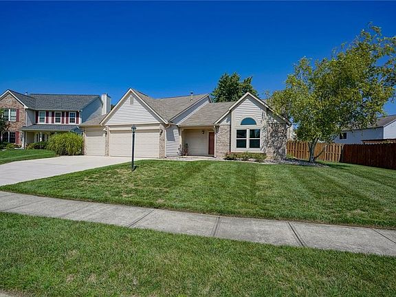 4th image of 2620 Rollingwood Cir