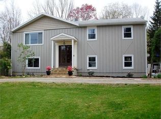 15 Sawmill Rd, Stockholm, NJ 07460