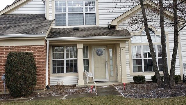 1st image of 372 Ashford Cir Unit 4