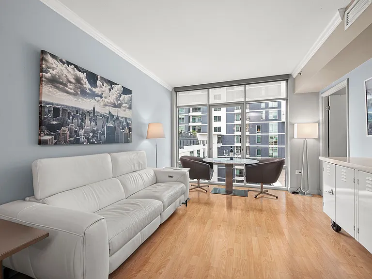 425 W Beech St #854 — Photo 13