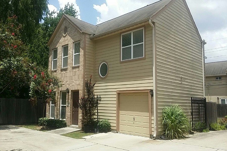 1st image of 2202 Naomi St Unit 1