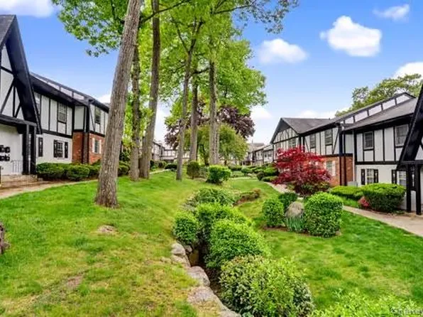 129 Parkside Drive, Suffern, NY 10901
