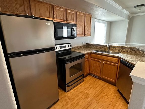 4th image of 4961 W Buffalo Ct