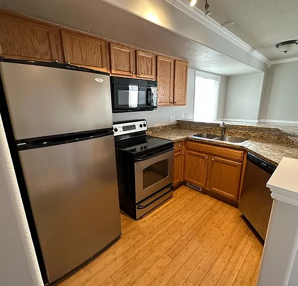 4961 W Buffalo Ct — Photo 4