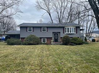 445 Glover St, Jersey Shore, PA 17740