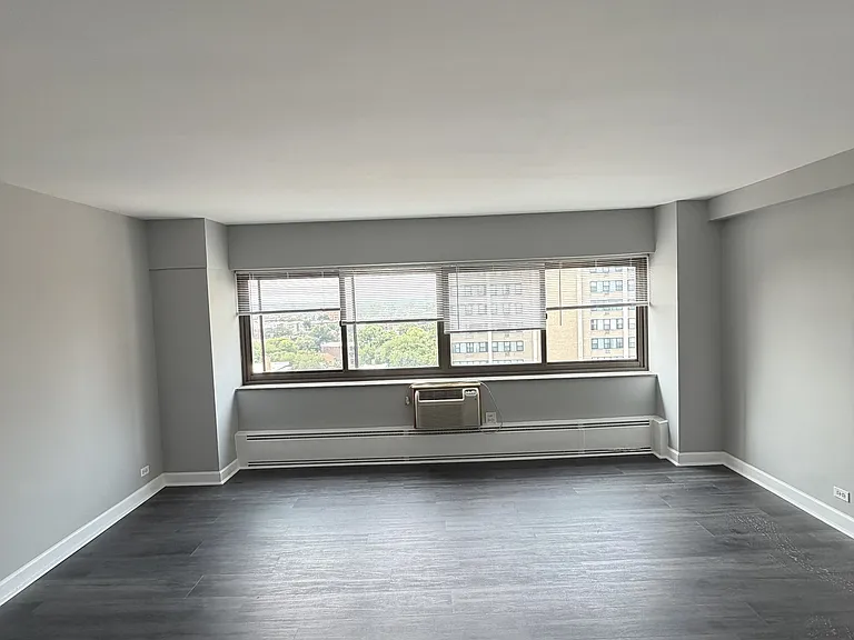 7337 S South Shore Dr #1 — Photo 7
