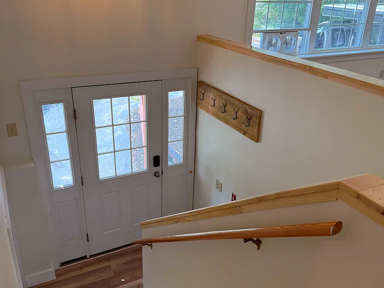 515 W Side Rd — Photo 10